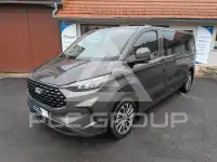 2025 Ford Tourneo