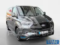 2025 Ford Tourneo