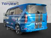 2025 Ford Tourneo