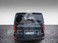 2025 Ford Tourneo