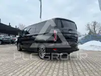 2025 Ford Tourneo