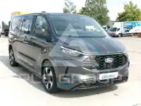 2025 Ford Tourneo