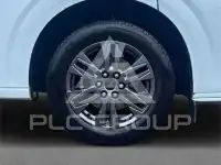 2025 Ford Tourneo