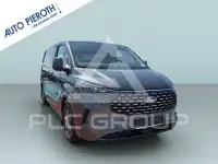 2025 Ford Tourneo