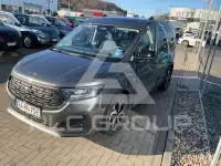 2025 Ford Tourneo