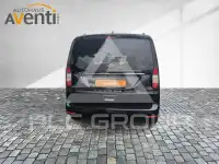 2025 Ford Tourneo