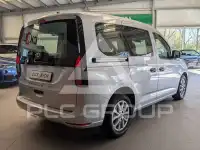 2025 Ford Tourneo