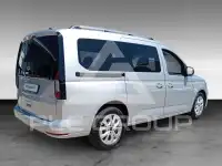 2025 Ford Tourneo