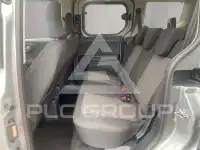 2025 Ford Tourneo