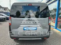 2025 Ford Tourneo