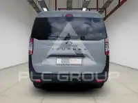 2025 Ford Tourneo