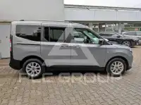 2025 Ford Tourneo