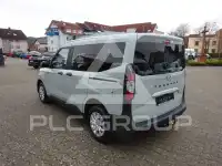 2025 Ford Tourneo