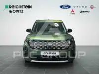 2025 Ford Tourneo