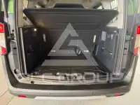 2025 Ford Tourneo