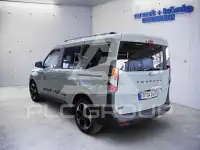 2025 Ford Tourneo