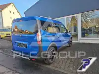 2025 Ford Tourneo