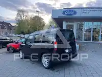 2025 Ford Tourneo
