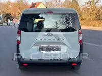 2025 Ford Tourneo