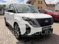 2025 Ford Tourneo