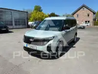 2025 Ford Tourneo