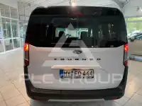 2025 Ford Tourneo