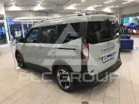 2025 Ford Tourneo