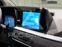2025 Ford Tourneo