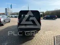 2025 Ford Tourneo