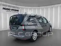 2025 Ford Tourneo