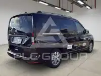 2025 Ford Tourneo