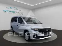 2025 Ford Tourneo