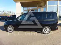 2025 Ford Tourneo