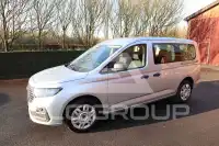 2025 Ford Tourneo