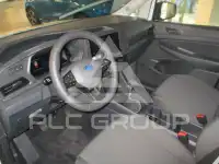 2025 Ford Tourneo