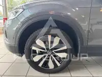 2025 Volkswagen T-Roc