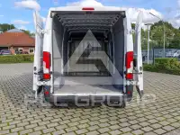 2025 Opel Movano