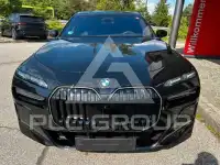 2026 BMW 740