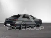 2026 BMW 740