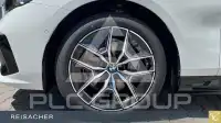 2026 BMW I5