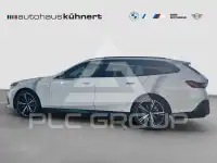 2026 BMW 530