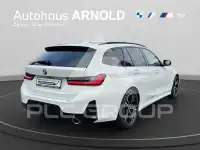 2026 BMW 320