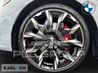 2026 BMW 550