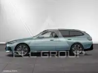 2026 BMW 550