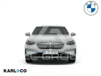 2026 BMW 550