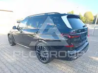 2026 BMW X7