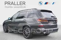 2026 BMW X7