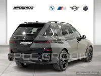 2026 BMW X7
