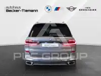 2026 BMW X7