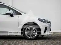 2026 BMW 220